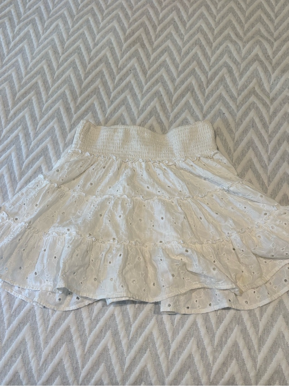 American Eagle White Skirt